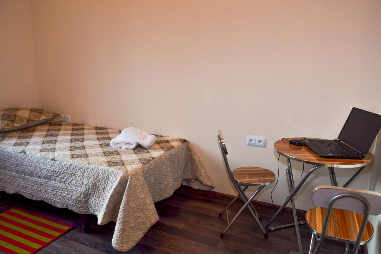 Apri Hostel Erivan Dış mekan fotoğraf